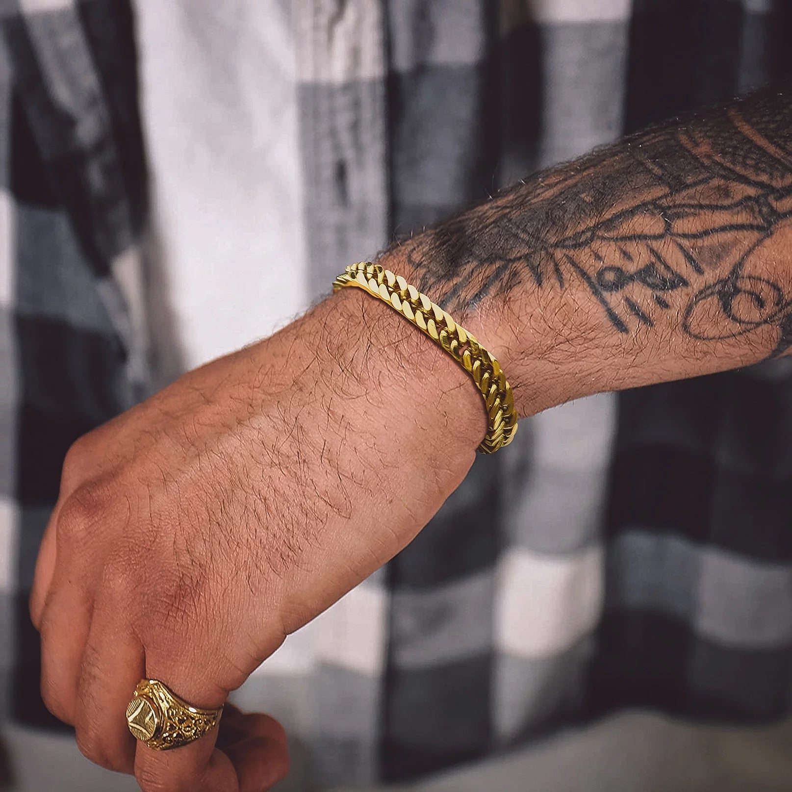 Mens Stainless Steel 17Mm Cuban Chain Bracelets, Hip Pop Chunky Franco Gold Chain Bracelet 9" Chains for Boys Son Husband Christmas Birthday Gift
