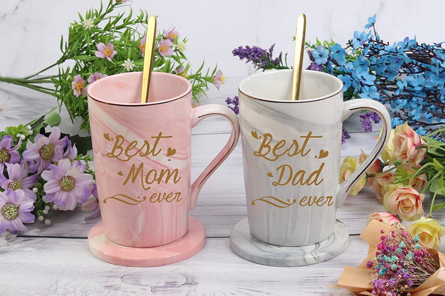 Best Mom and Dad Coffee Mugs Best Dad and Mom Mug Birthday Mothers Day Fathers Day Mugs for Mom Dad from Daughter Son New Parent Mug 14 Ounce Gift Box with Spoon and Mug Mat Pink and Gray